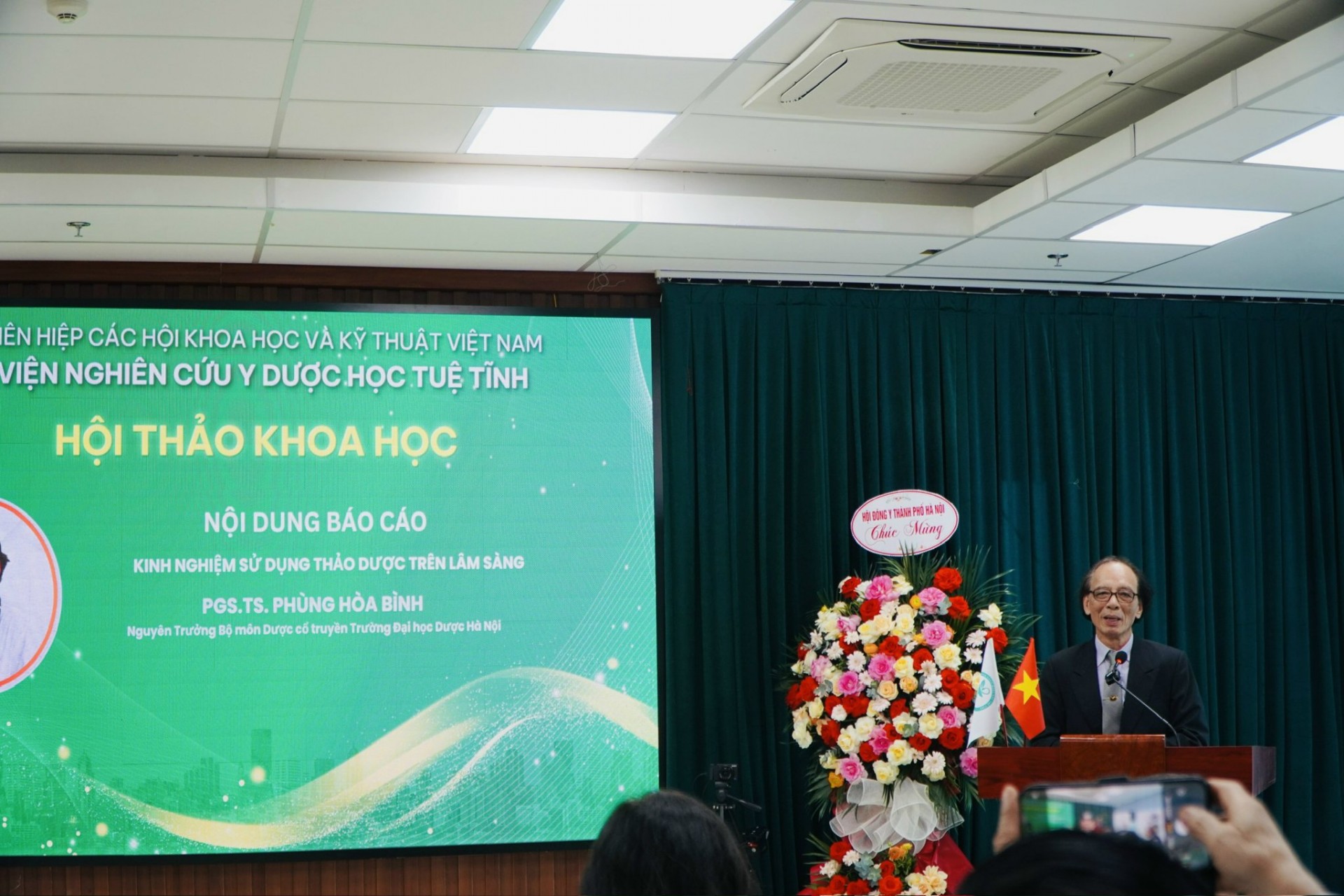 Viện Nghiên cứu Y Dược học Tuệ Tĩnh: Trang trọng Lễ kỷ niệm 5 năm thành lập và Hội thảo khoa học Kế thừa di sản Đại Danh y Tuệ Tĩnh