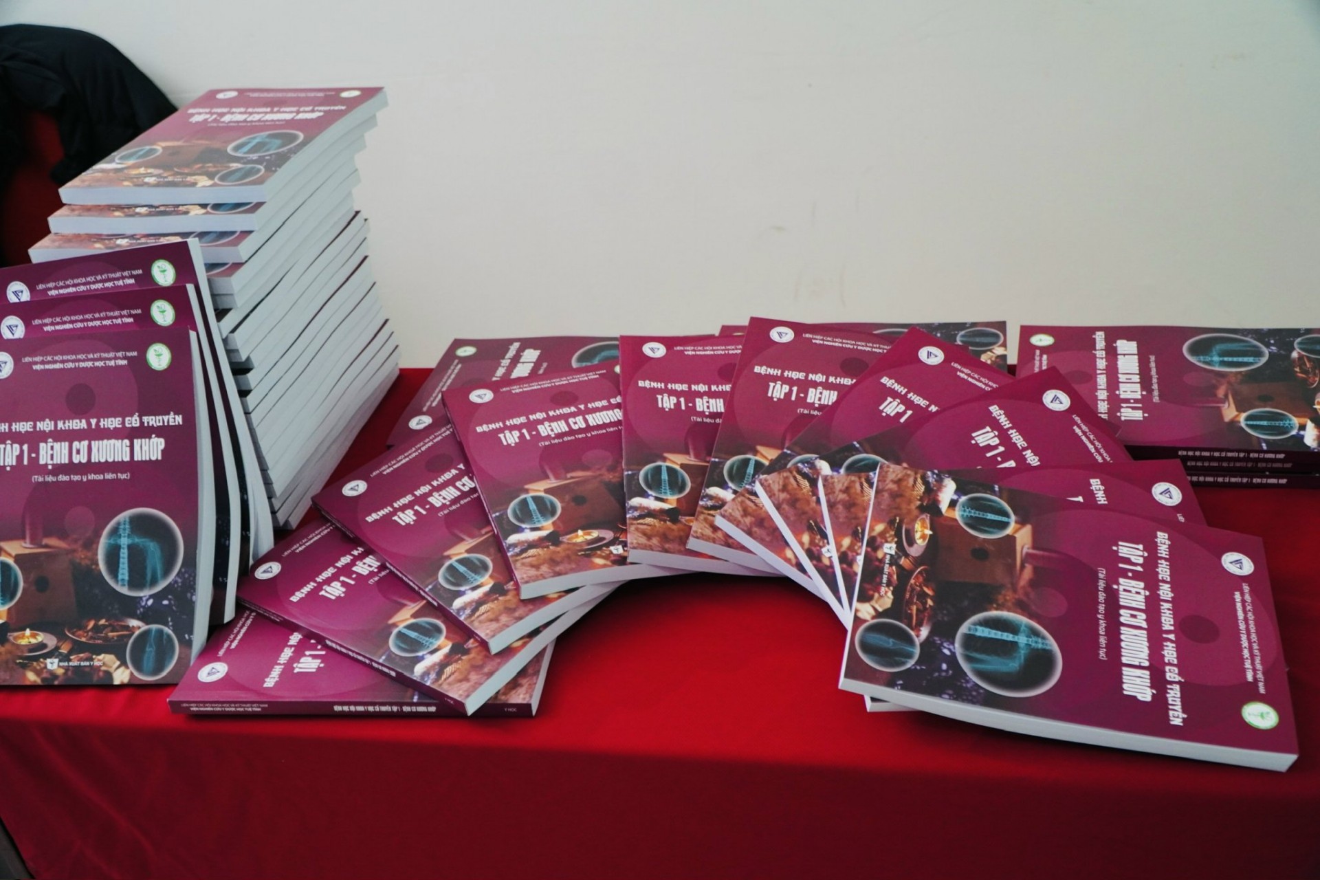 Viện Nghiên cứu Y Dược học Tuệ Tĩnh: Trang trọng Lễ kỷ niệm 5 năm thành lập và Hội thảo khoa học Kế thừa di sản Đại Danh y Tuệ Tĩnh