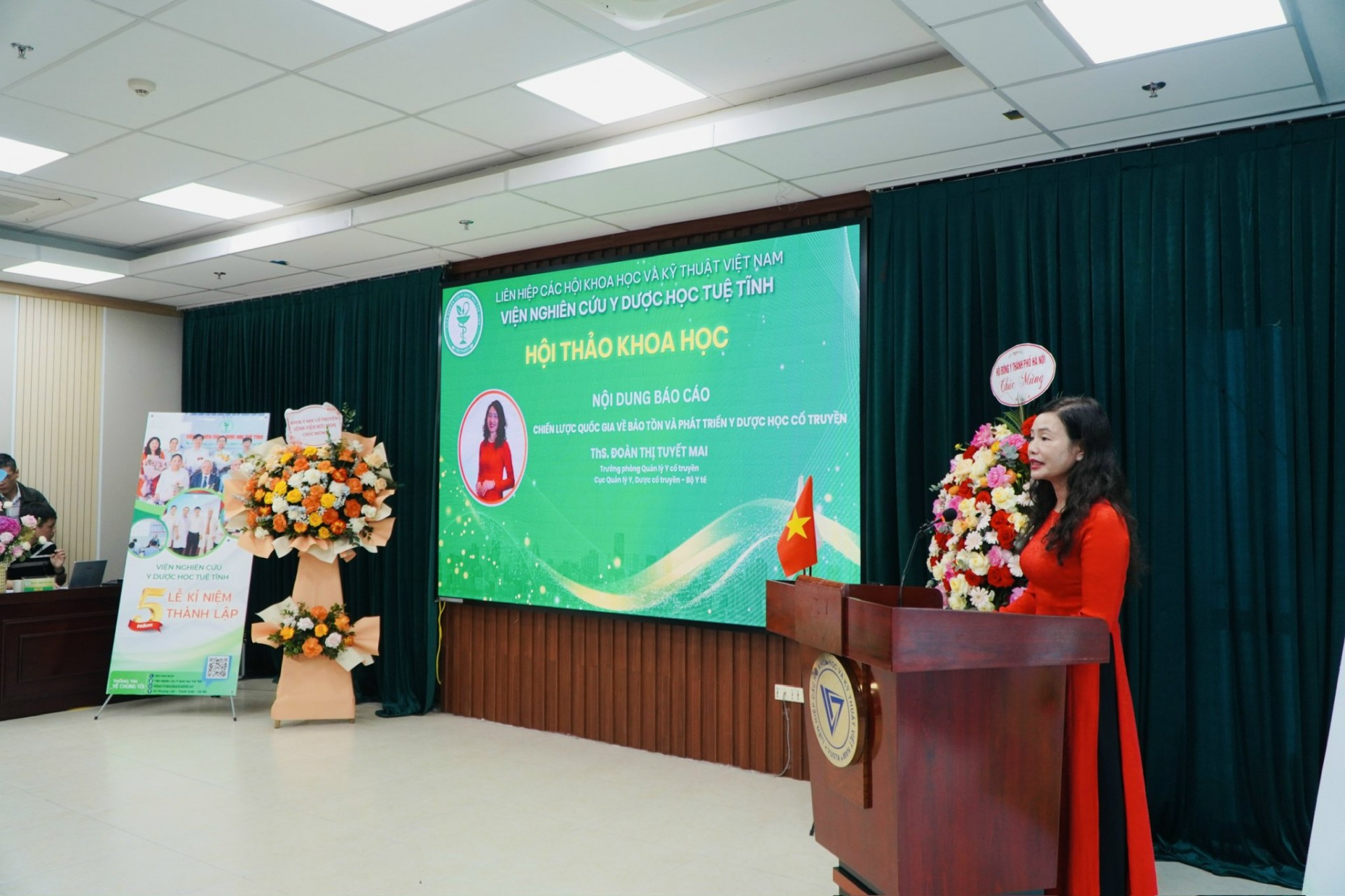 Viện Nghiên cứu Y Dược học Tuệ Tĩnh: Trang trọng Lễ kỷ niệm 5 năm thành lập và Hội thảo khoa học Kế thừa di sản Đại Danh y Tuệ Tĩnh