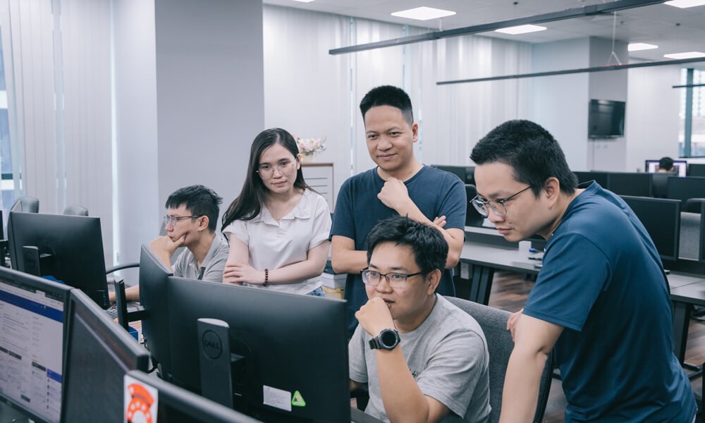 Doanh nhân Phạm Kim Hùng – Người thắp lửa chuyển đổi số cho doanh nghiệp Việt