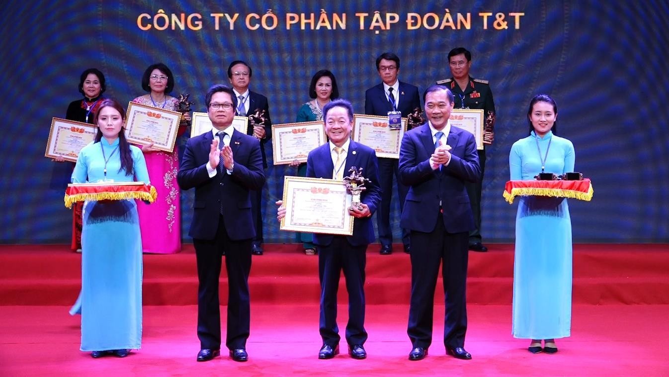 Doanh nhân Đỗ Quang Hiển – Người kiến tạo tầm nhìn doanh nhân Việt