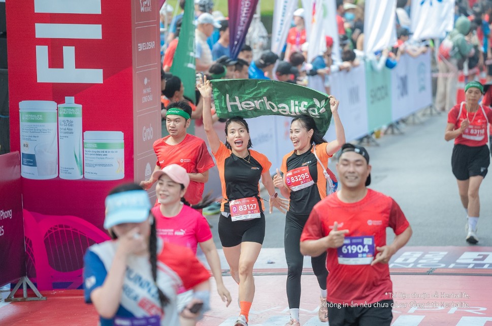 Hơn 14.000 vận động viên tham gia giải VnExpress Marathon Hải Phòng 2025