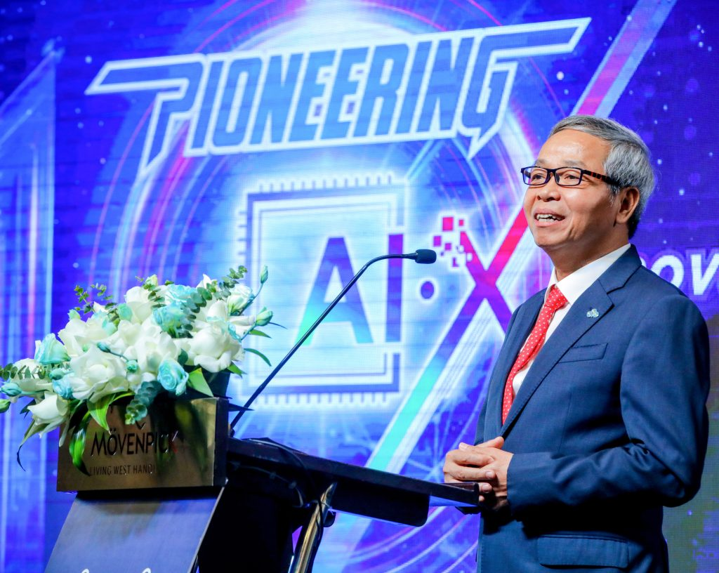 Chủ tịch HĐQT/Chủ tịch Điều hành Tập đoàn CMC Nguyễn Trung Chính phát biểu tại buổi lễ. Ảnh: Internet.