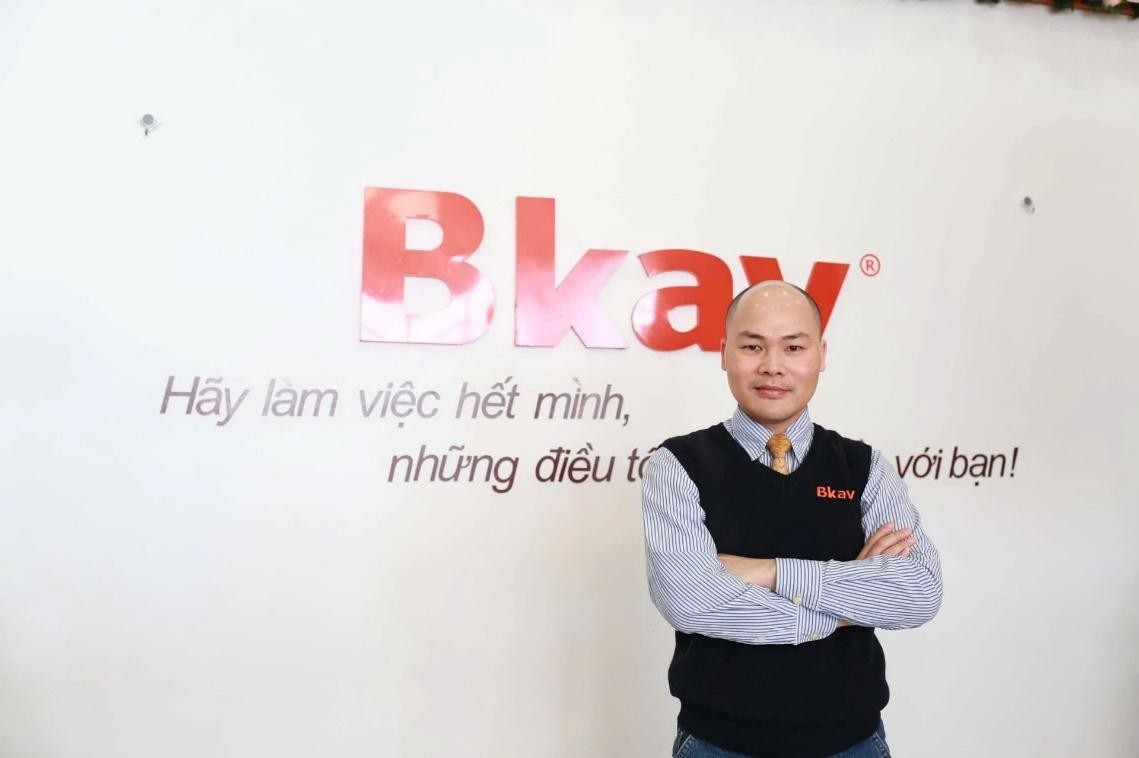 Hình ảnh ông Nguyễn Tử Quảng tại trụ sở Bkav. Ảnh: Internet.