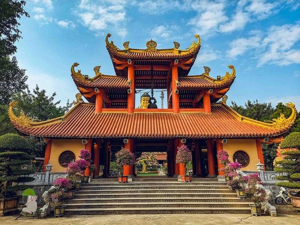 Chăm sóc sức khỏe tăng ni, phật tử tại chùa Khai Nguyên: Lan tỏa y đức từ tâm