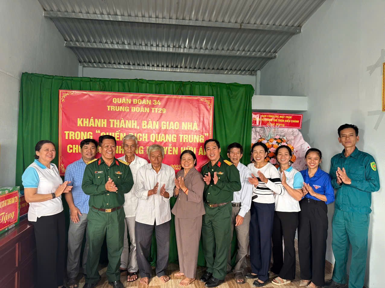 Gia Lai: Trung đoàn 29 bàn giao căn nhà đầu tiên trong “Chiến dịch Quang Trung”