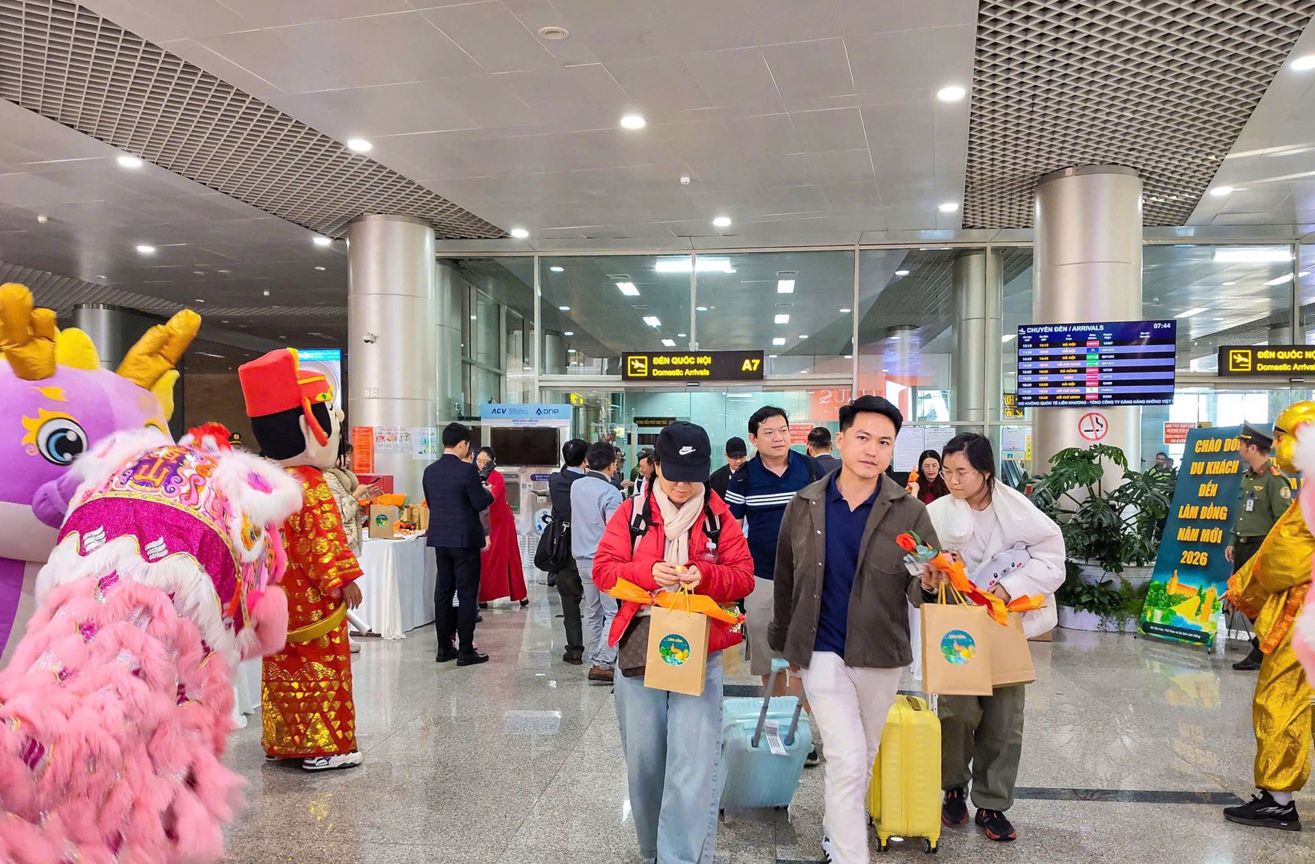 Hành khách đến sân bay Liên Khương tăng cao dịp đầu xuân năm mới 2026