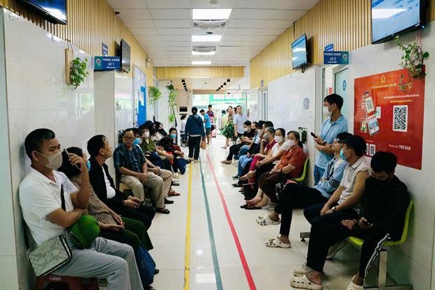 Bệnh viện Thận Hà Nội tiên phong chuyển đổi số: Hướng tới mô hình bệnh viện thông minh Bệnh viện Thận Hà Nội tiên phong chuyển đổi số: Hướng tới mô hình bệnh viện thông minh