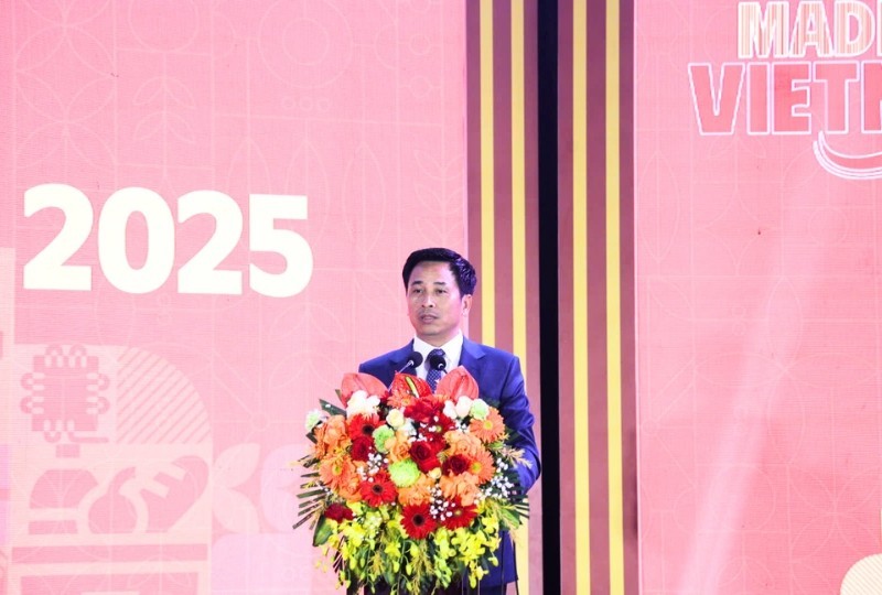 Hội chợ “Made in VietNam” 2025: Tăng cường kết nối giao thương, đưa hàng Việt đến tay người tiêu dùng Hội chợ “Made in VietNam” 2025: Tăng cường kết nối giao thương, đưa hàng Việt đến tay người tiêu dùng