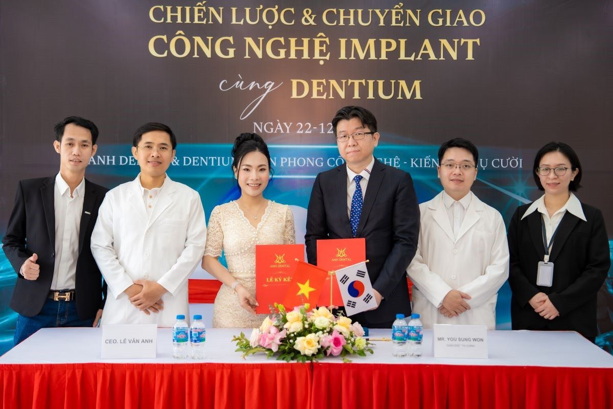 Ứng dụng CT Cone Beam: Anh Dental chuẩn hóa điều trị Implant theo tiêu chuẩn quốc tế