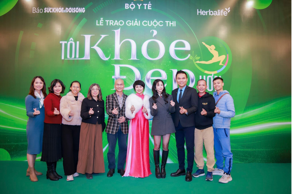 Trao giải Cuộc thi “Tôi khỏe đẹp hơn 2025” vinh danh 12 ứng viên xuất sắc nhất từ hơn 4.000 bài dự thi