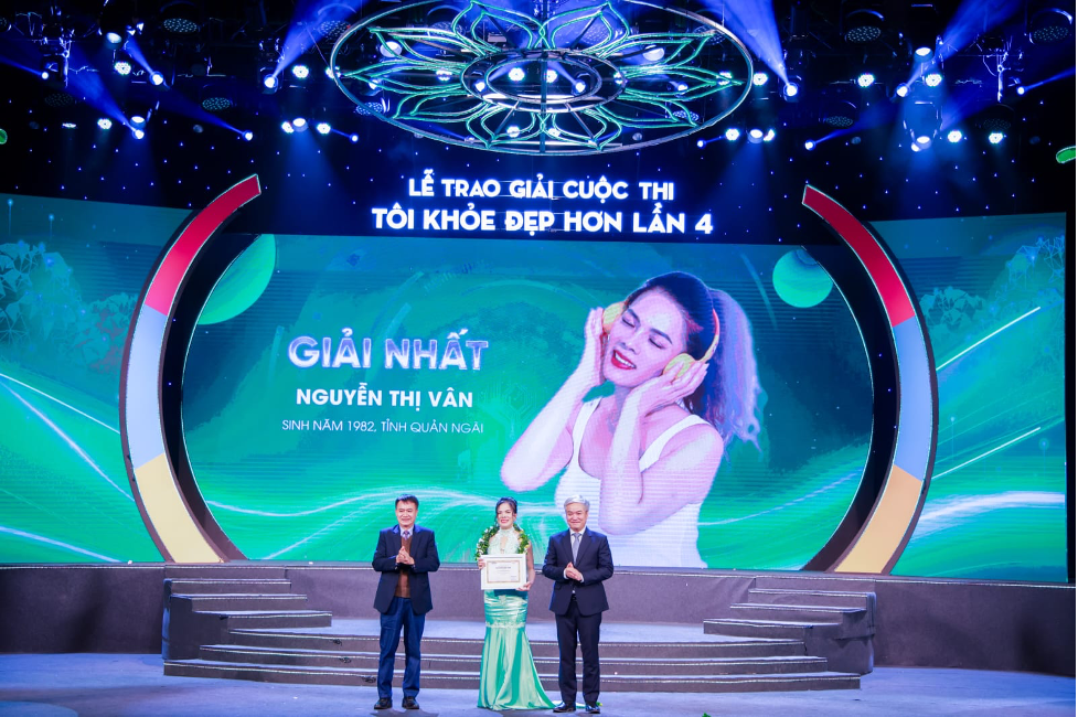 Trao giải Cuộc thi “Tôi khỏe đẹp hơn 2025” vinh danh 12 ứng viên xuất sắc nhất từ hơn 4.000 bài dự thi