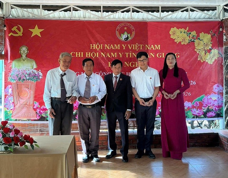 Chi hội Nam y tỉnh An Giang tổng kết hoạt động năm 2025, đề ra mục tiêu phát triển vững mạnh trong năm 2026 Chi hội Nam y tỉnh An Giang tổng kết hoạt động năm 2025, đề ra mục tiêu phát triển vững mạnh trong năm 2026