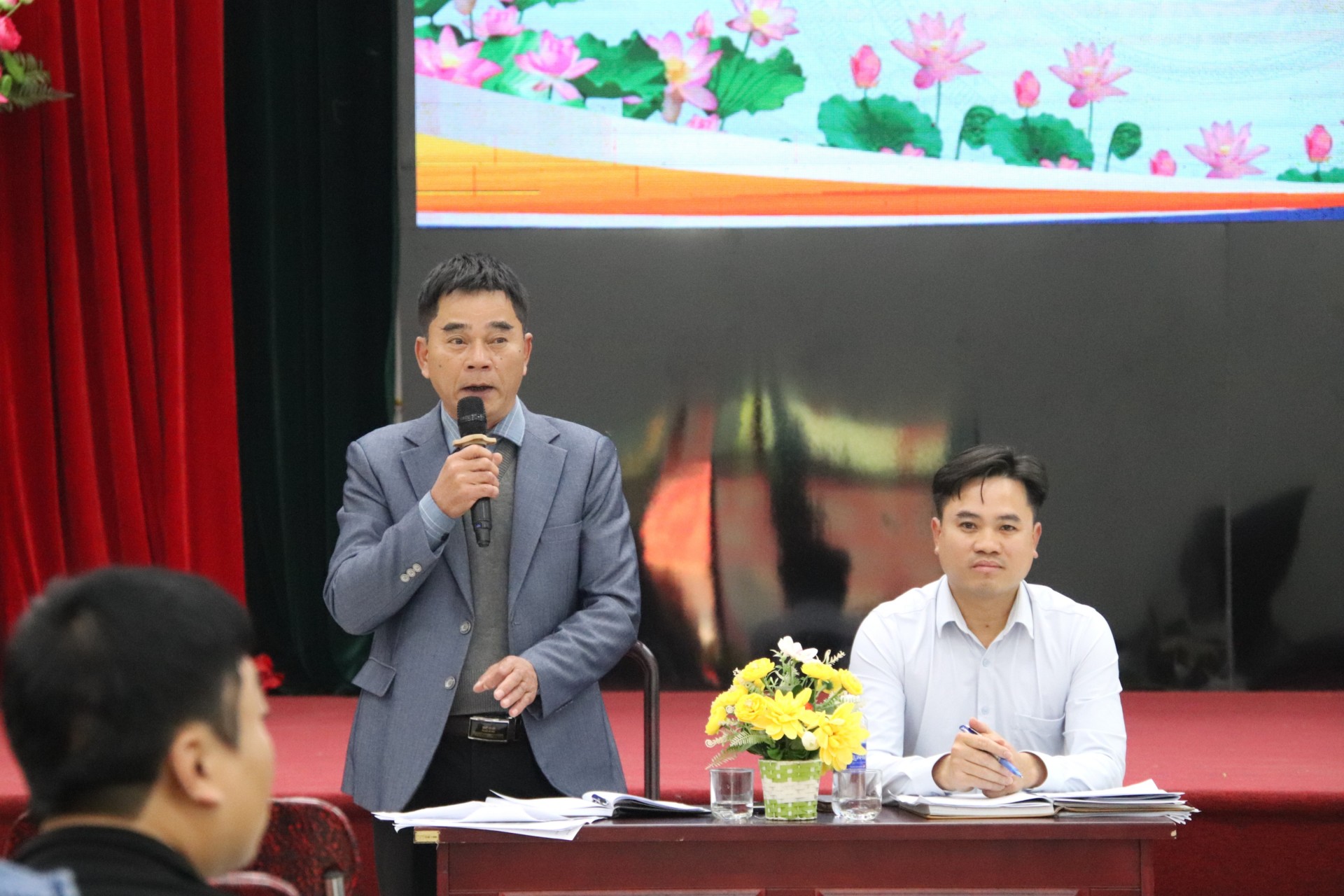 Chi bộ thôn Ngọc Chi sinh hoạt tháng 01/2026: nâng cao năng lực lãnh đạo, chủ động triển khai nhiệm vụ ngay từ đầu năm. Chi bộ thôn Ngọc Chi sinh hoạt tháng 01/2026: nâng cao năng lực lãnh đạo, chủ động triển khai nhiệm vụ ngay từ đầu năm.