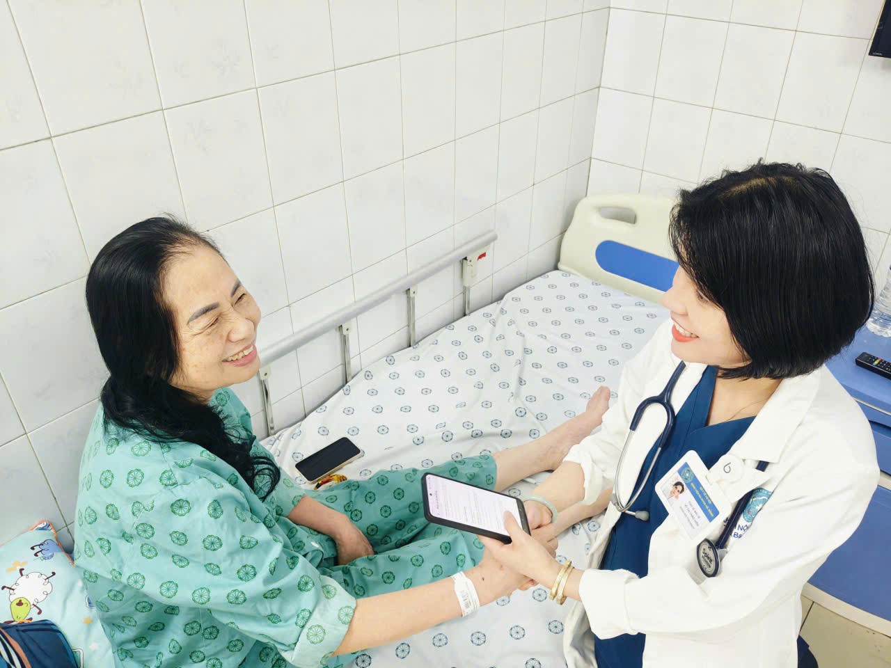 Bệnh viện Đa khoa Hà Đông: Dấu ấn chuyển đổi số toàn diện, hướng tới bệnh viện thông minh Bệnh viện Đa khoa Hà Đông: Dấu ấn chuyển đổi số toàn diện, hướng tới bệnh viện thông minh