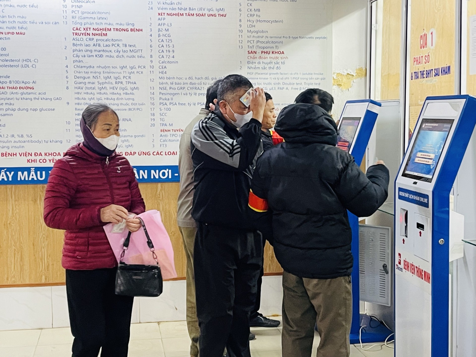 Phòng khám Da liễu Sài Gòn: Phát triển nguồn nhân lực chất lượng cao nâng cao chất lượng khám chữa bệnh Phòng khám Da liễu Sài Gòn: Phát triển nguồn nhân lực chất lượng cao nâng cao chất lượng khám chữa bệnh