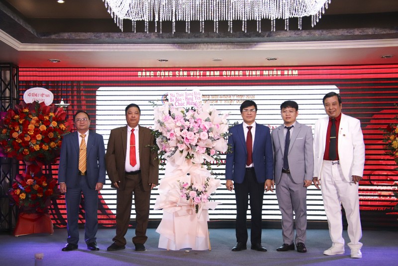 Viện Đông y Việt Nam kiện toàn bộ máy lãnh đạo, tạo nền tảng phát triển chuyên sâu Y học cổ truyền Viện Đông y Việt Nam kiện toàn bộ máy lãnh đạo, tạo nền tảng phát triển chuyên sâu Y học cổ truyền