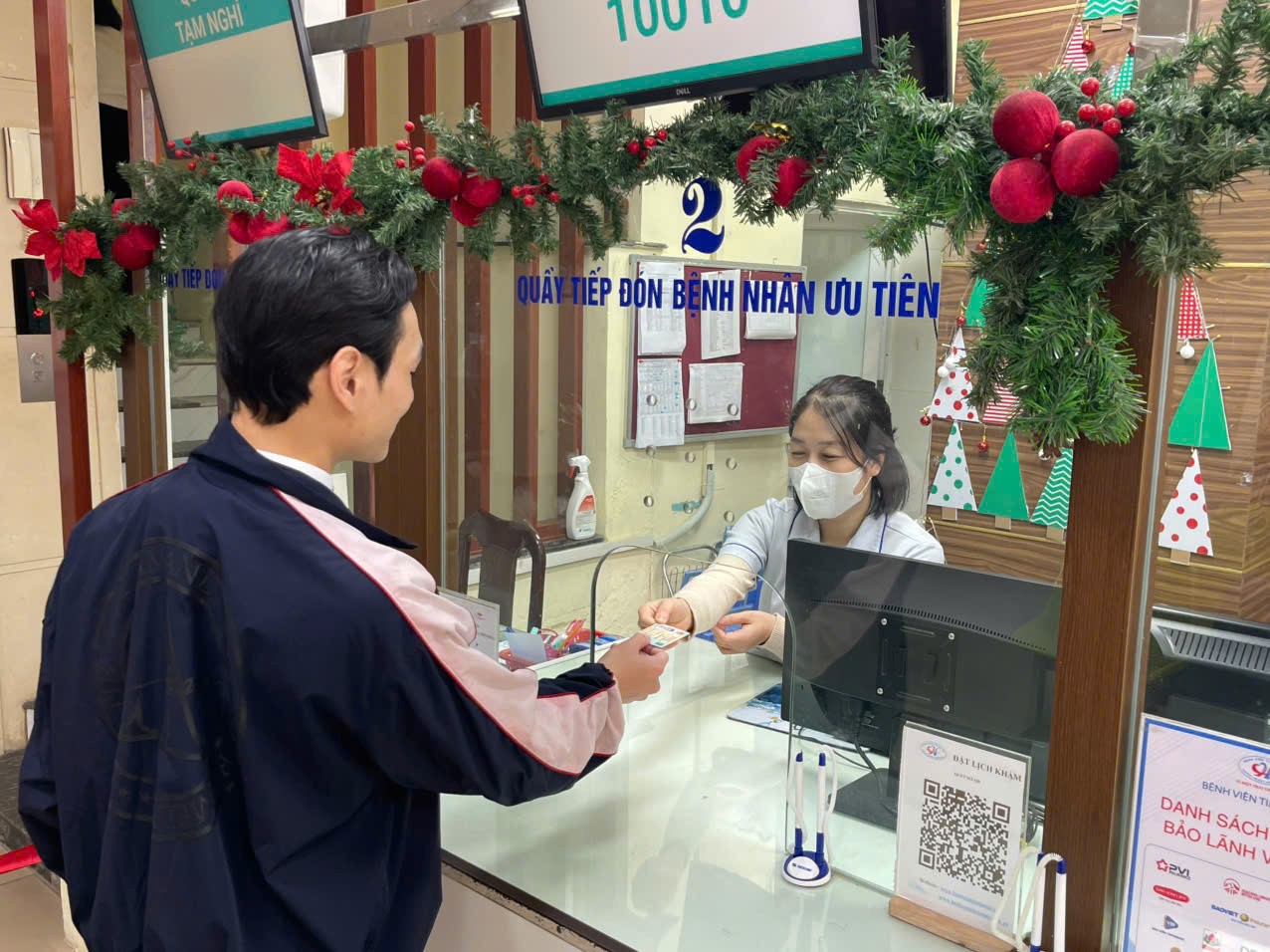 Bệnh viện Tim Hà Nội đẩy mạnh chuyển đổi số, nâng cao chất lượng khám chữa bệnh