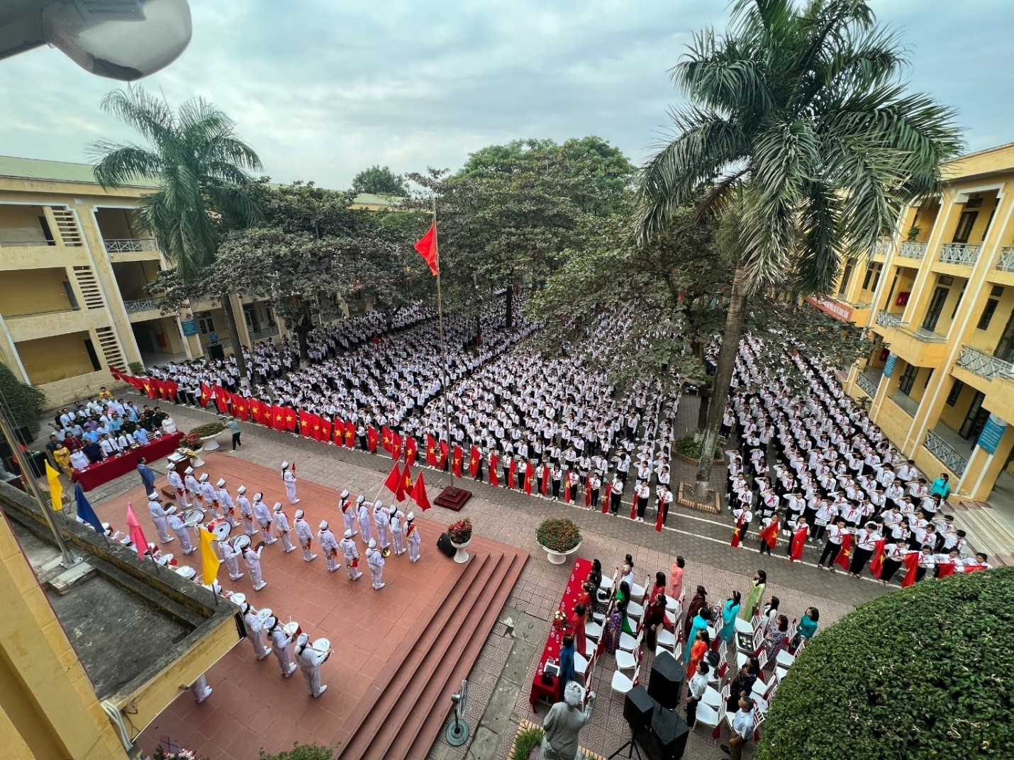 Trường Trung Học Cơ Sở An Khánh: Đổi mới, sáng tạo trong quản lý và giảng dạy giúp học sinh tự tin toả sáng Trường Trung Học Cơ Sở An Khánh: Đổi mới, sáng tạo trong quản lý và giảng dạy giúp học sinh tự tin toả sáng