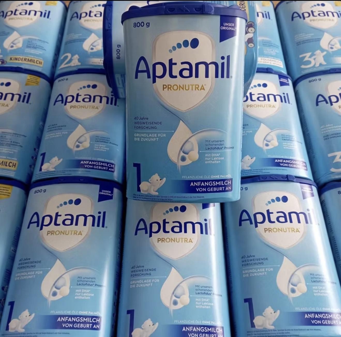 Bộ Y tế cảnh báo khẩn sản phẩm sữa công thức Aptamil do nguy cơ nhiễm độc tố cereulide gây hại cho trẻ nhỏ Bộ Y tế cảnh báo khẩn sản phẩm sữa công thức Aptamil do nguy cơ nhiễm độc tố cereulide gây hại cho trẻ nhỏ