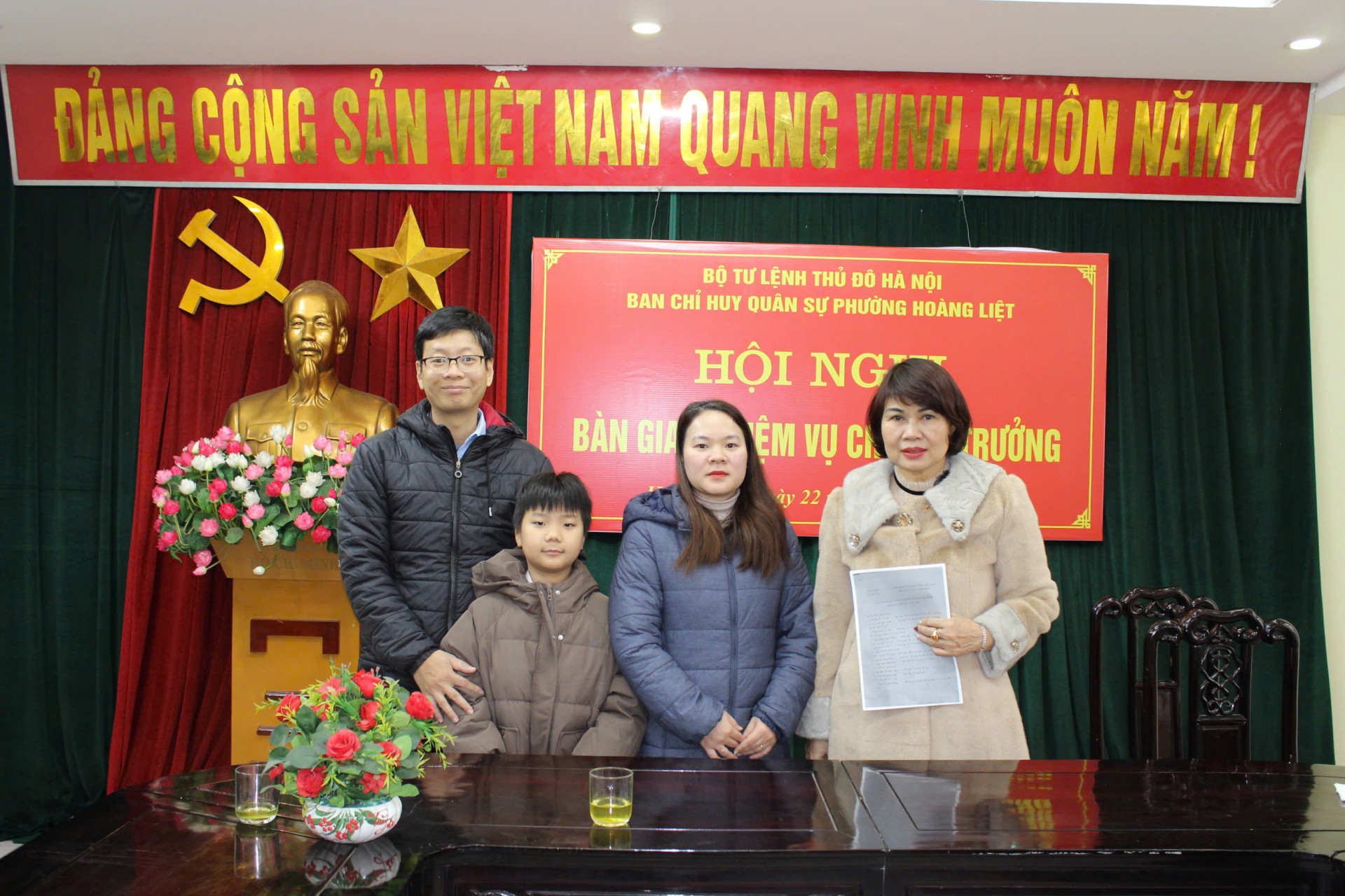 Xuân nghĩa tình, ấm áp Tết sẻ chia: Khi “ý Đảng - lòng dân” hòa quyện trong từng món quà Tết