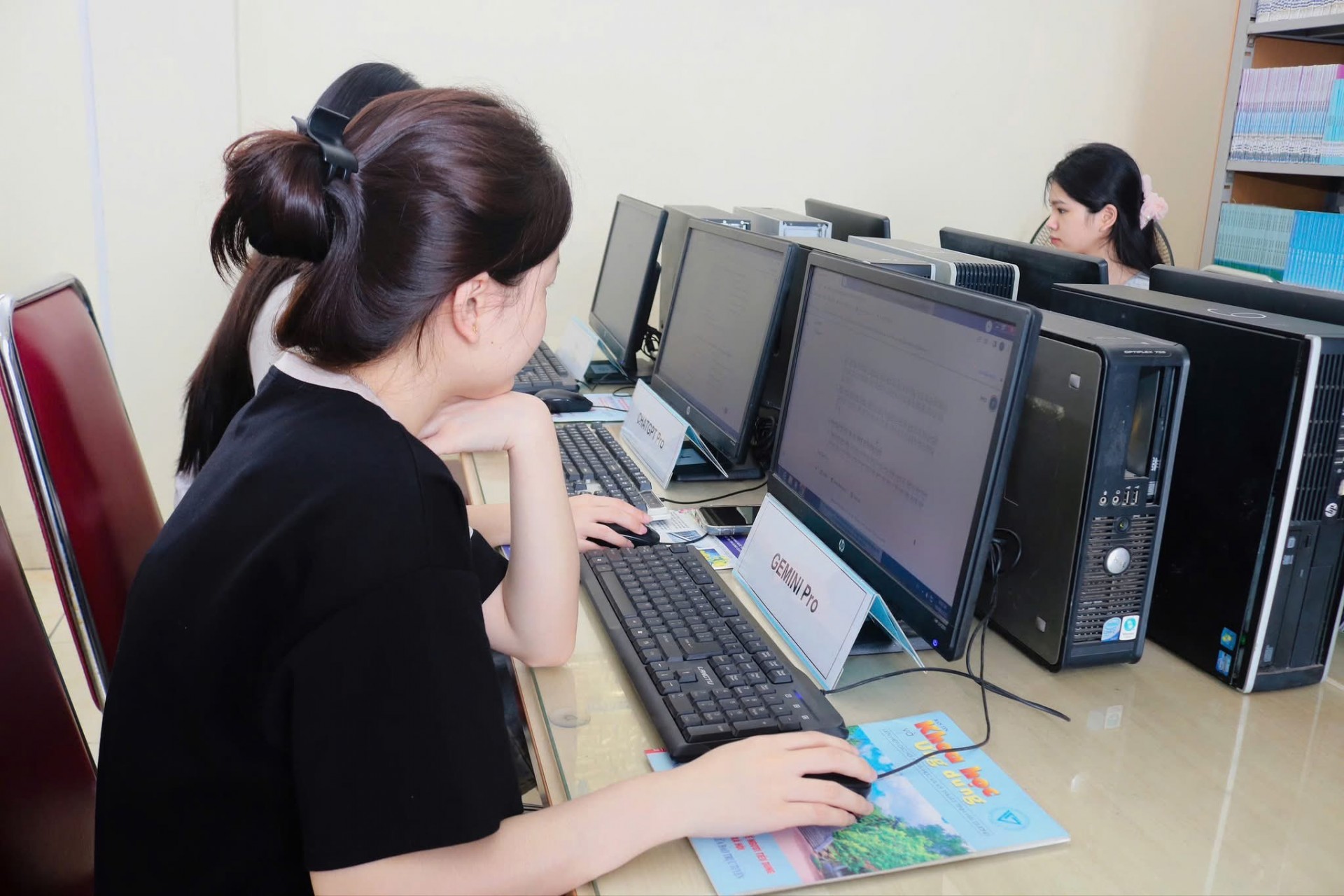 Trường Đại học Thành Đông ứng dụng trí tuệ nhân tạo vào chuẩn đầu ra, chuẩn bị nguồn nhân lực thích ứng thị trường lao động số Trường Đại học Thành Đông ứng dụng trí tuệ nhân tạo vào chuẩn đầu ra, chuẩn bị nguồn nhân lực thích ứng thị trường lao động số