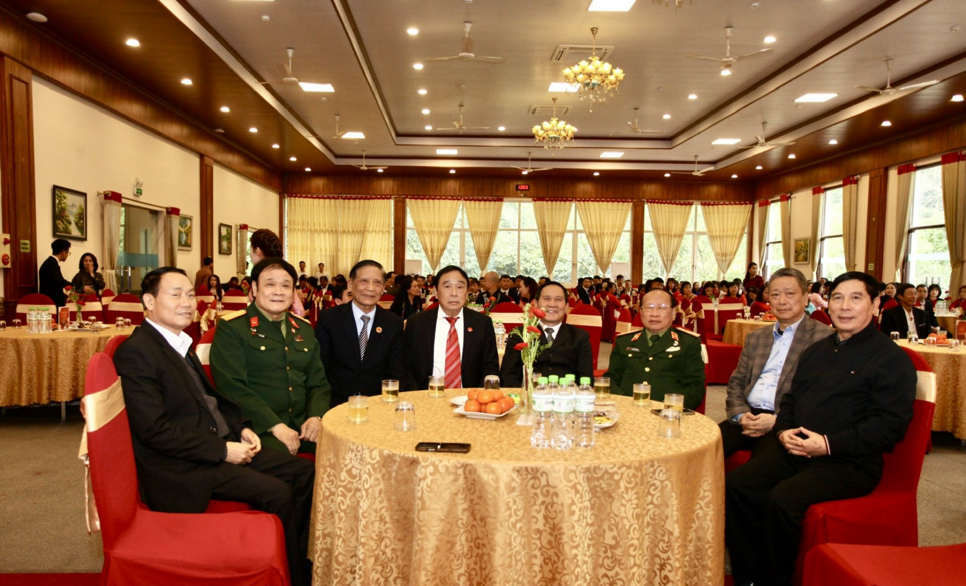 Công ty CP Ao Vua tri ân đối tác, vinh danh 250 cán bộ nhân viên trong tiệc tất niên 2025 Công ty CP Ao Vua tri ân đối tác, vinh danh 250 cán bộ nhân viên trong tiệc tất niên 2025