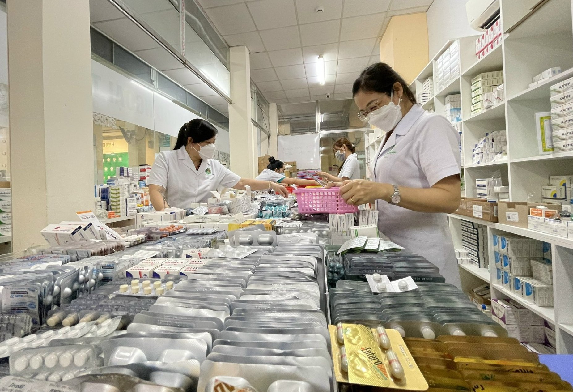 Không để xảy ra tình trạng đầu cơ, tăng giá thuốc dịp Tết Bính Ngọ 2026