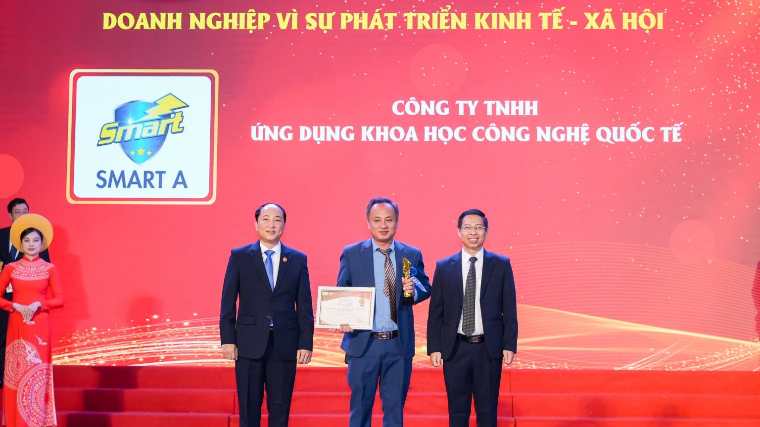 Dấn thân vào “vùng kiểm chứng”: Lựa chọn khác biệt của ông Hà Văn Nam với Smart A