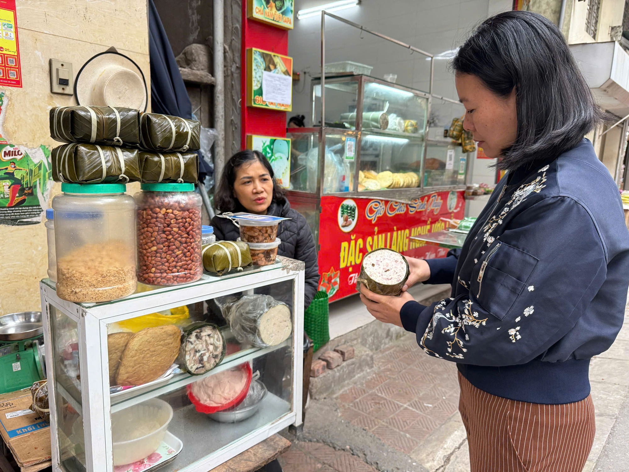 Chọn thực phẩm chế biến sẵn an toàn: Giữ trọn vị Xuân ngày Tết