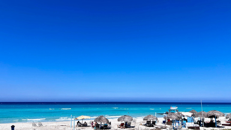 Đón giao thừa giữa trưa nắng Varadero Đón giao thừa giữa trưa nắng Varadero