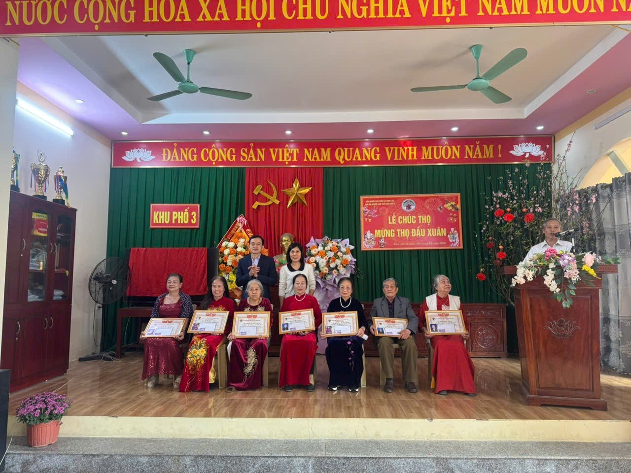 Khu phố 3, xã Vĩnh Lộc rộn ràng lễ chúc thọ, mừng thọ đầu Xuân 2026 Khu phố 3, xã Vĩnh Lộc rộn ràng lễ chúc thọ, mừng thọ đầu Xuân 2026