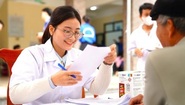 Nâng cao năng lực khám, chữa bệnh bằng y học cổ truyền