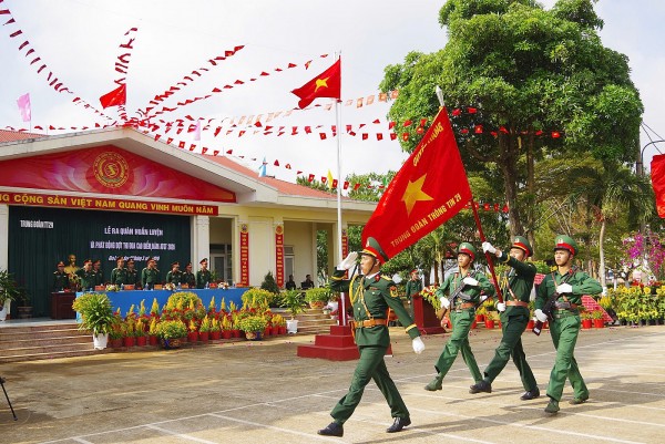 Trung đoàn Thông tin 29 tổ chức Lễ ra quân huấn luyện năm 2026