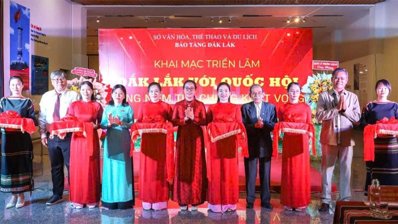 Triển lãm “Đắk Lắk với Quốc hội - Vững niềm tin, Chung khát vọng”