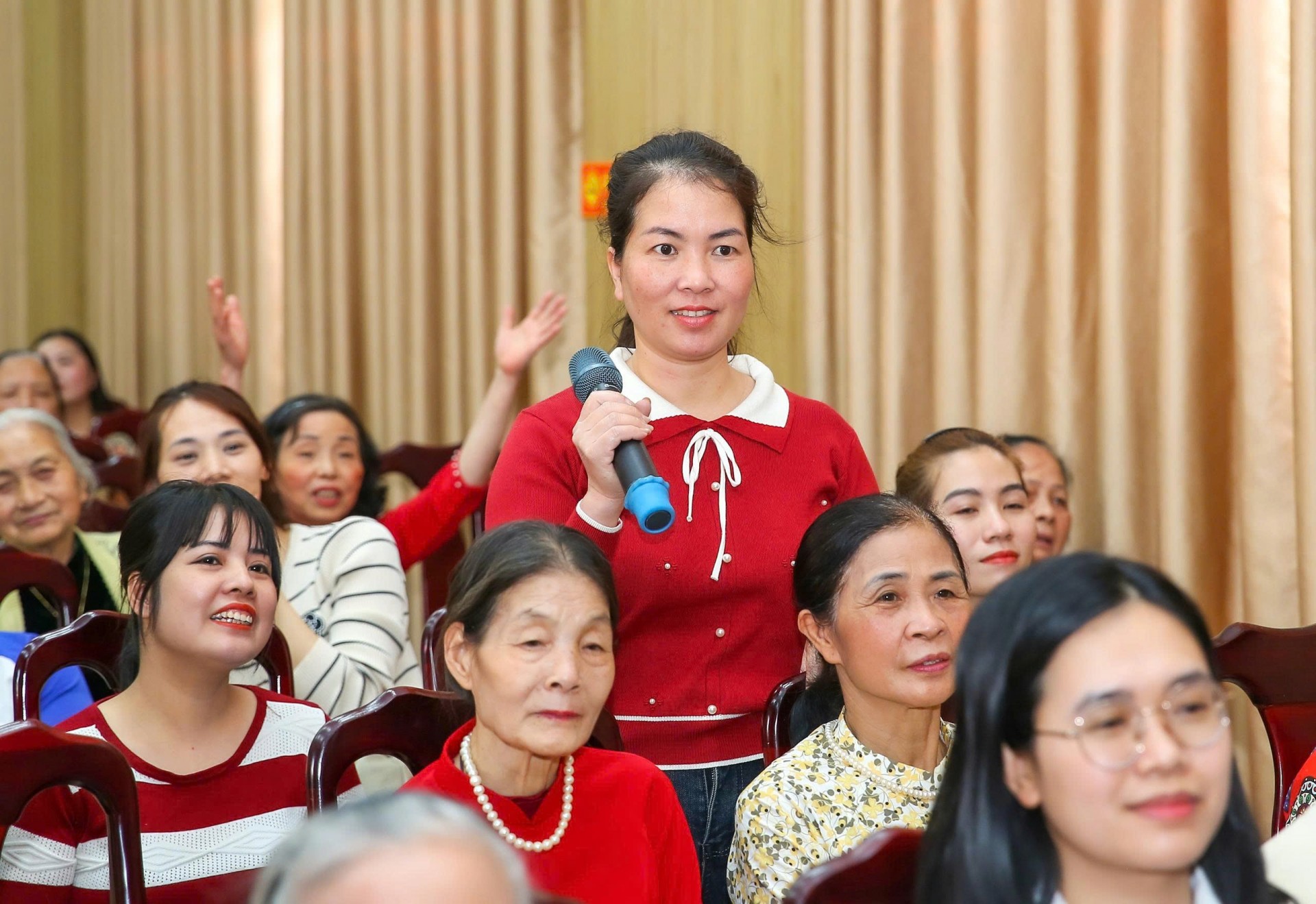 Tăng cường chăm sóc sức khỏe cho phụ nữ xã Sơn Đồng: Sự kết hợp giữa kiến thức và cộng đồng