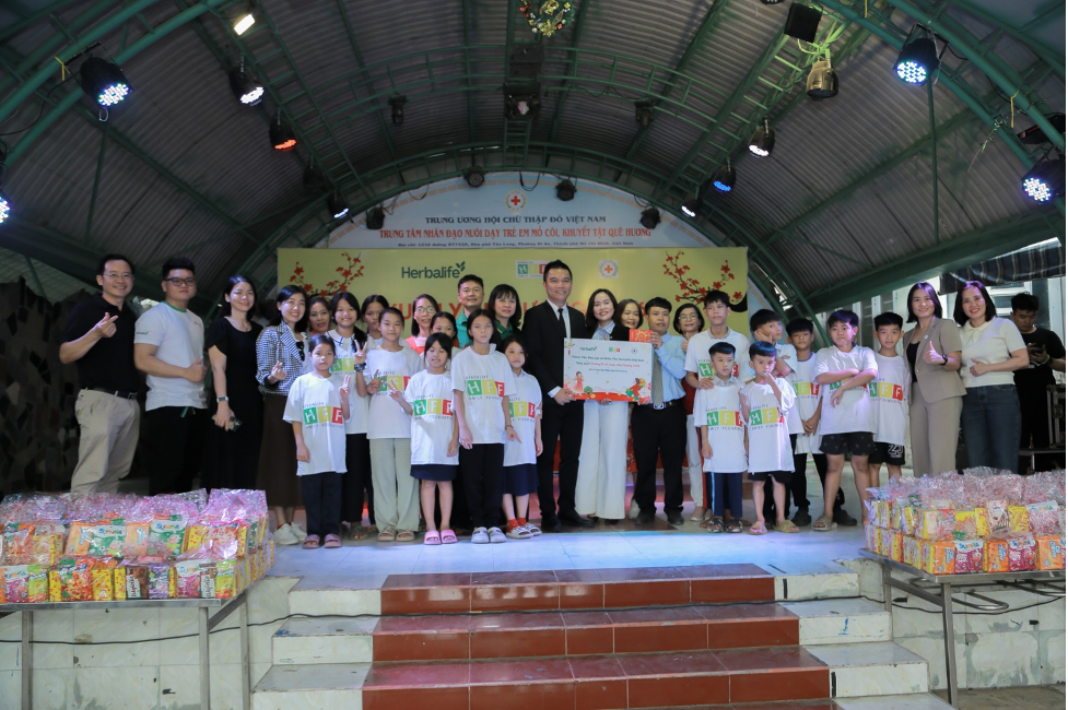 Nhiều hoạt động ý nghĩa cho các em nhỏ và người cao tuổi trong những ngày đầu Xuân