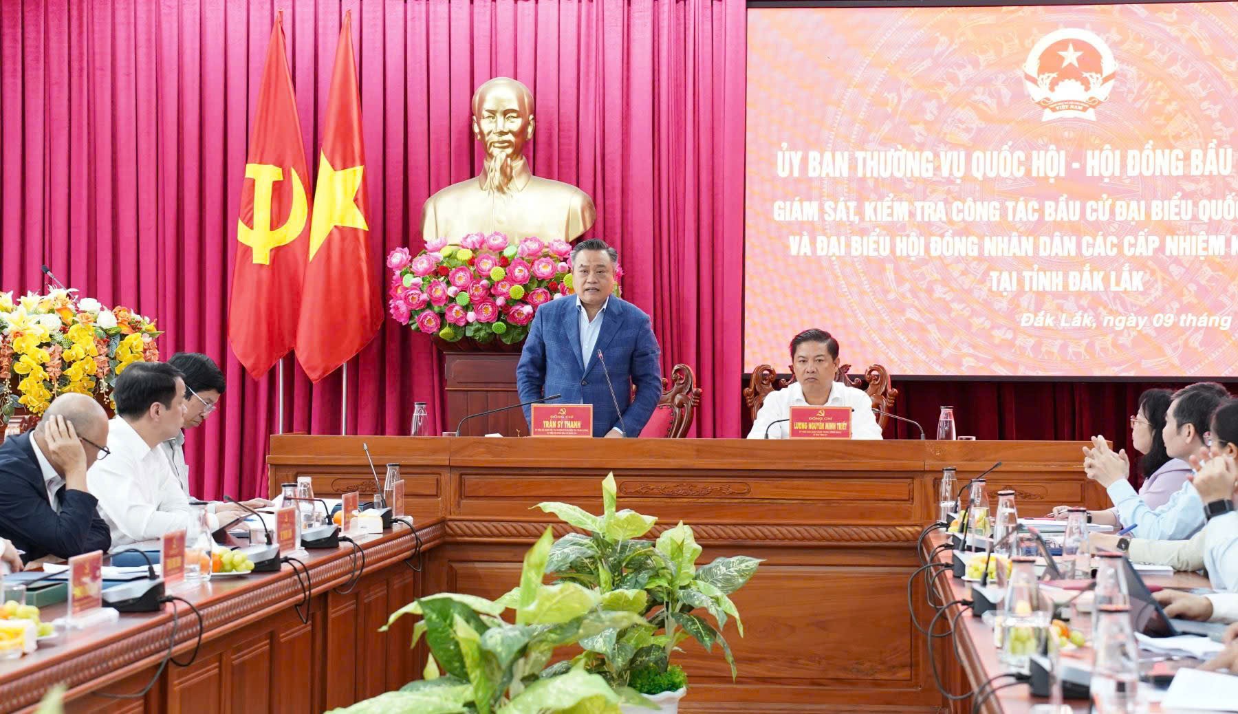 Hội đồng Bầu cử quốc gia làm việc với tỉnh Đắk Lắk về công tác chuẩn bị bầu cử