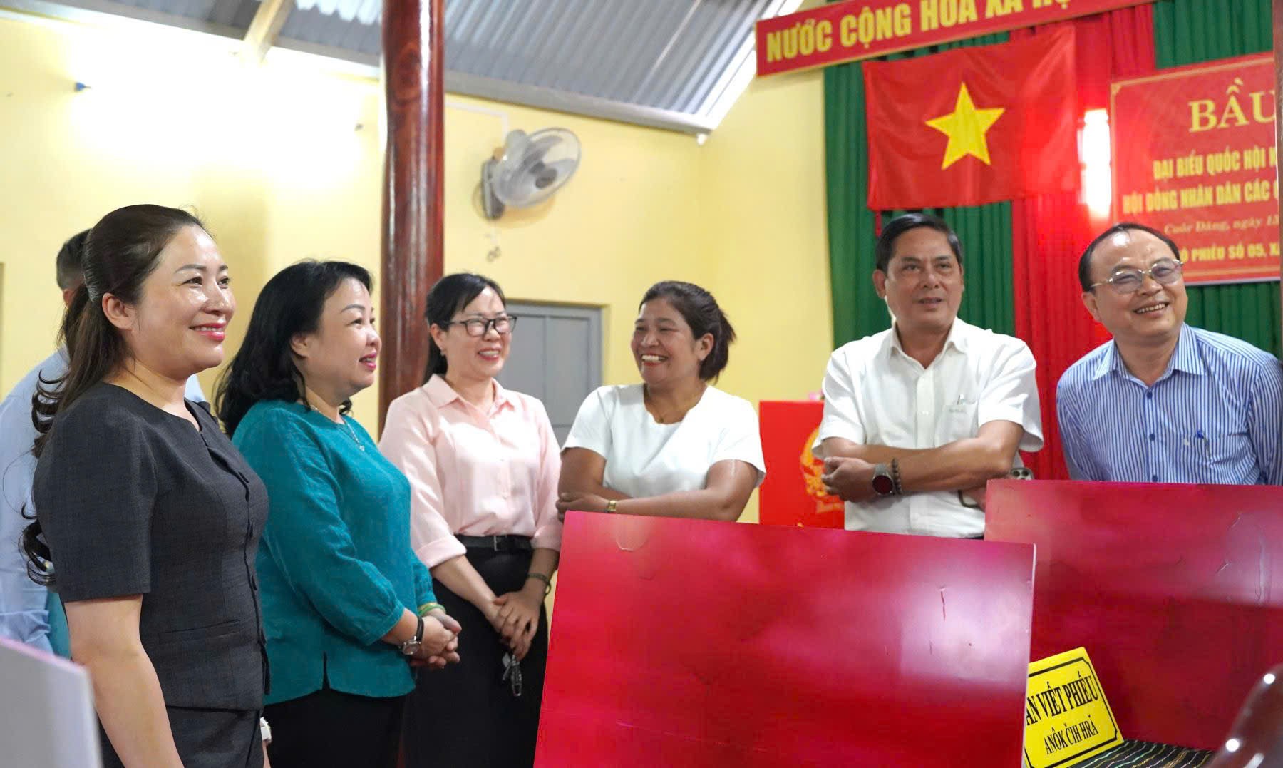 Đắk Lắk: Kiểm tra công tác chuẩn bị bầu cử tại một số địa phương