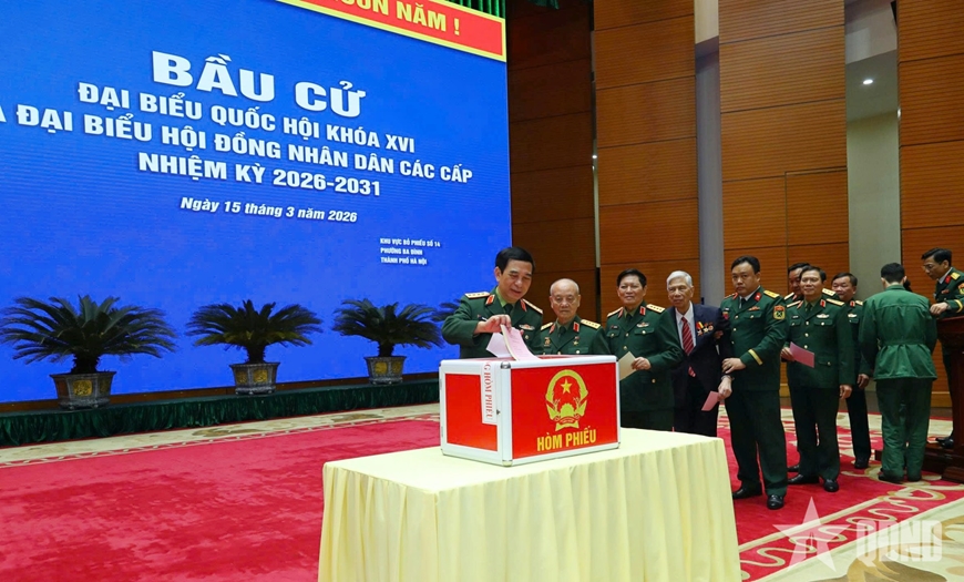 Chùm ảnh: Các đồng chí lãnh đạo Đảng, Nhà nước thực hiện quyền cử tri Chùm ảnh: Các đồng chí lãnh đạo Đảng, Nhà nước thực hiện quyền cử tri