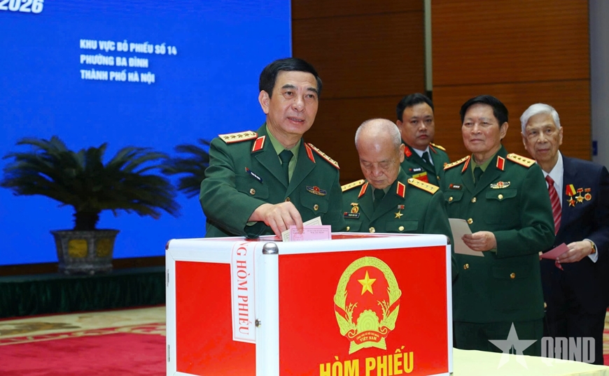 Chùm ảnh: Các đồng chí lãnh đạo Đảng, Nhà nước thực hiện quyền cử tri Chùm ảnh: Các đồng chí lãnh đạo Đảng, Nhà nước thực hiện quyền cử tri