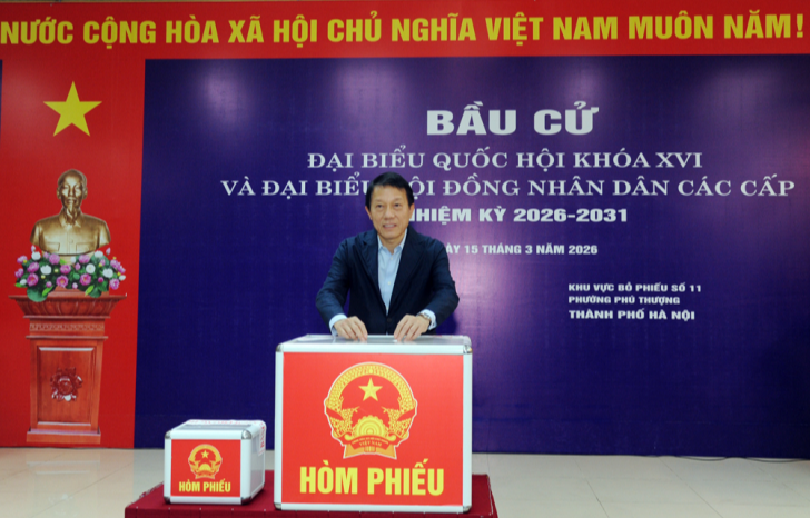 Chùm ảnh: Các đồng chí lãnh đạo Đảng, Nhà nước thực hiện quyền cử tri Chùm ảnh: Các đồng chí lãnh đạo Đảng, Nhà nước thực hiện quyền cử tri