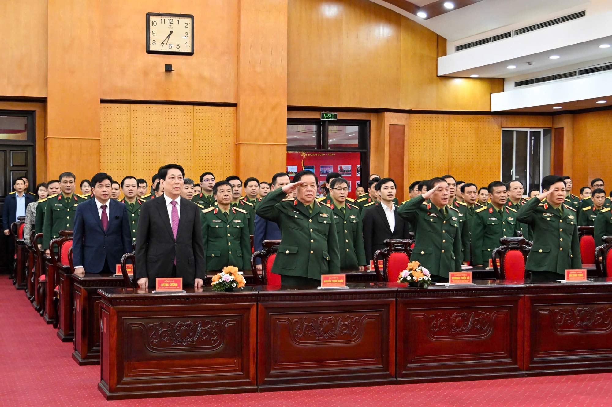 Chùm ảnh: Các đồng chí lãnh đạo Đảng, Nhà nước thực hiện quyền cử tri Chùm ảnh: Các đồng chí lãnh đạo Đảng, Nhà nước thực hiện quyền cử tri