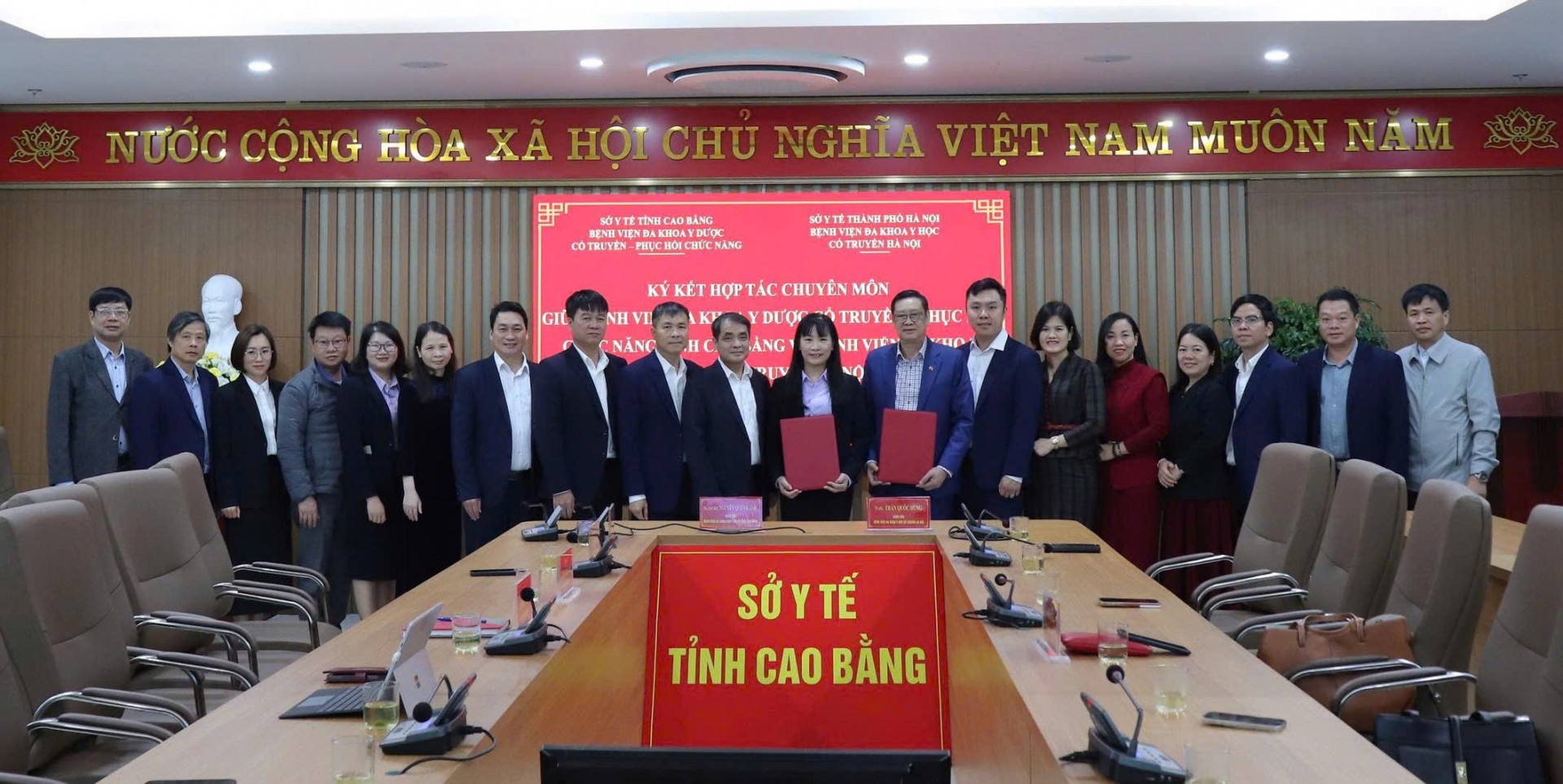 Ký kết hợp tác giữa hai bệnh viện y học cổ truyền: Kết nối tri thức, lan tỏa giá trị y học dân tộc
