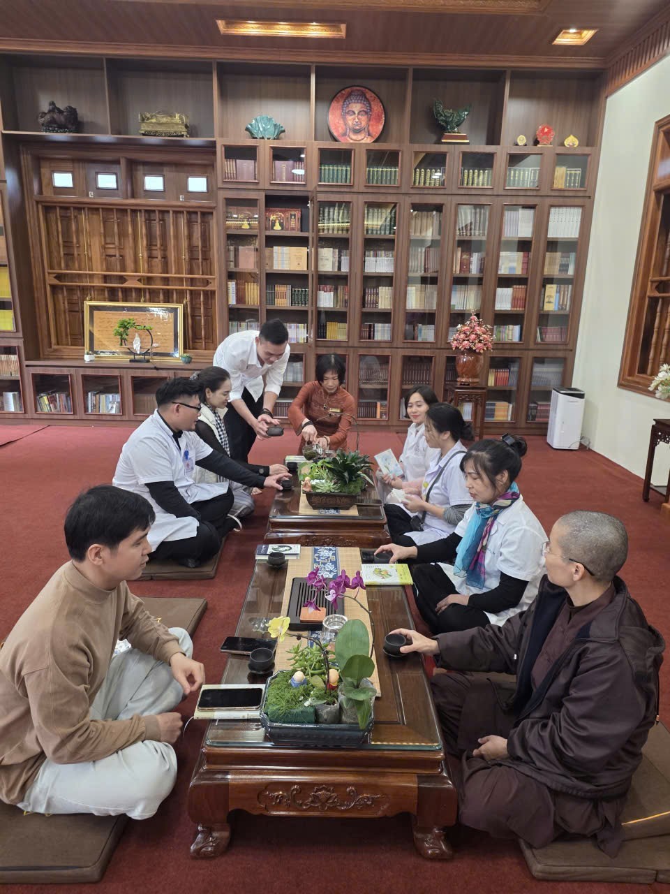 Thọ Khang Đường: Hành Trình Gìn Giữ Y Học Cổ Truyền Và Lan Tỏa Tâm Đức Giữa Lòng Thủ Đô Thọ Khang Đường: Hành Trình Gìn Giữ Y Học Cổ Truyền Và Lan Tỏa Tâm Đức Giữa Lòng Thủ Đô