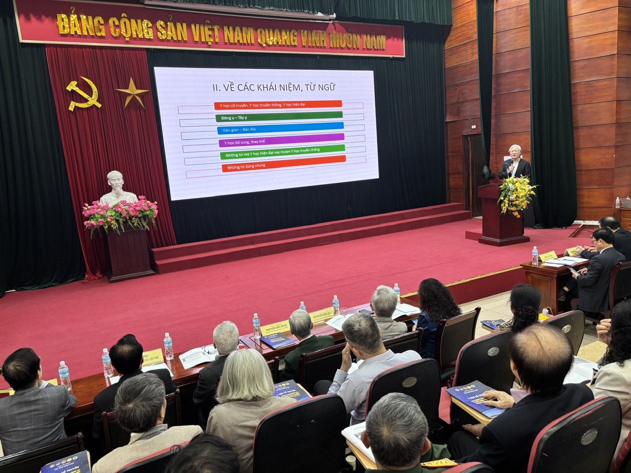 Tọa đàm khoa học: Y học Cổ truyền  Khó khăn, Thách thức và Triển vọng phát triển trong thời đại hiện nay