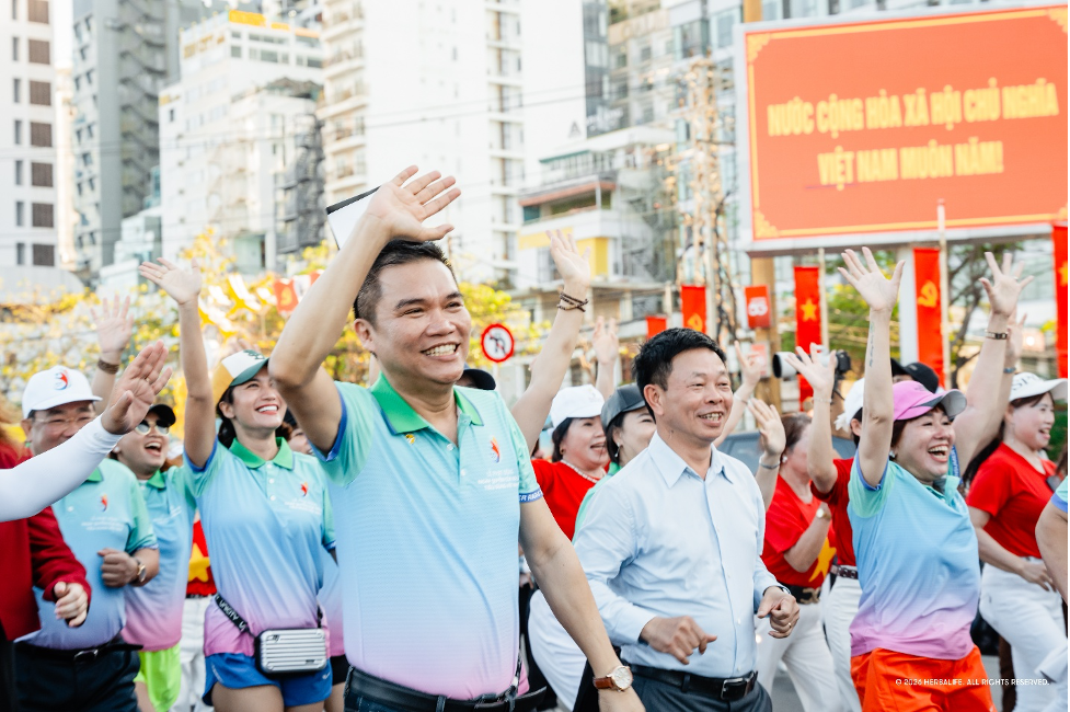 Hơn 12.000 vận động viên dự giải marathon, lan tỏa tinh thần sống khỏe
