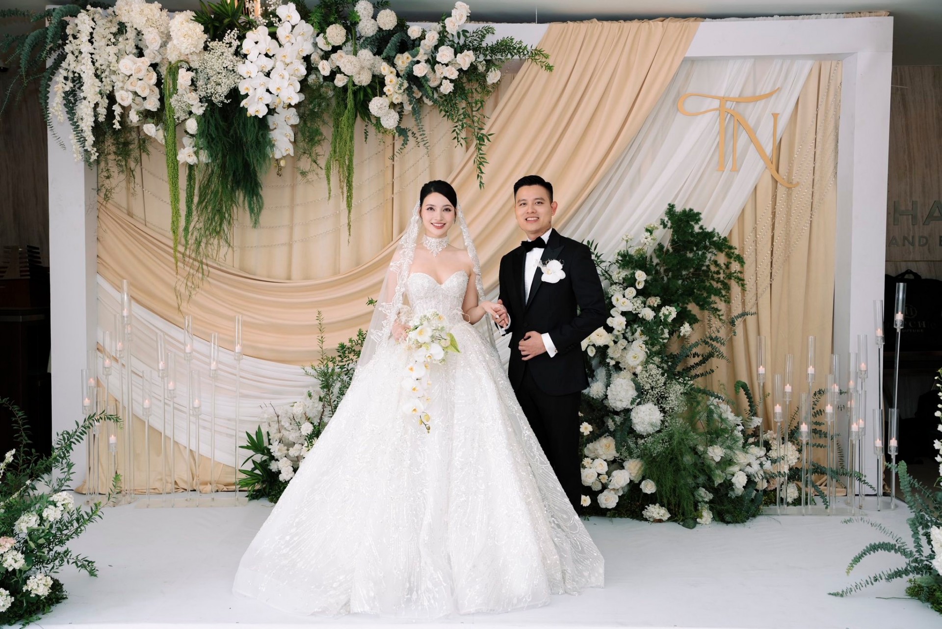 Chồng doanh nhân của Diễn viên phim giờ vàng: Chiều vợ “hết mực” yêu đúng người nên ngày càng trổ nét phu thê