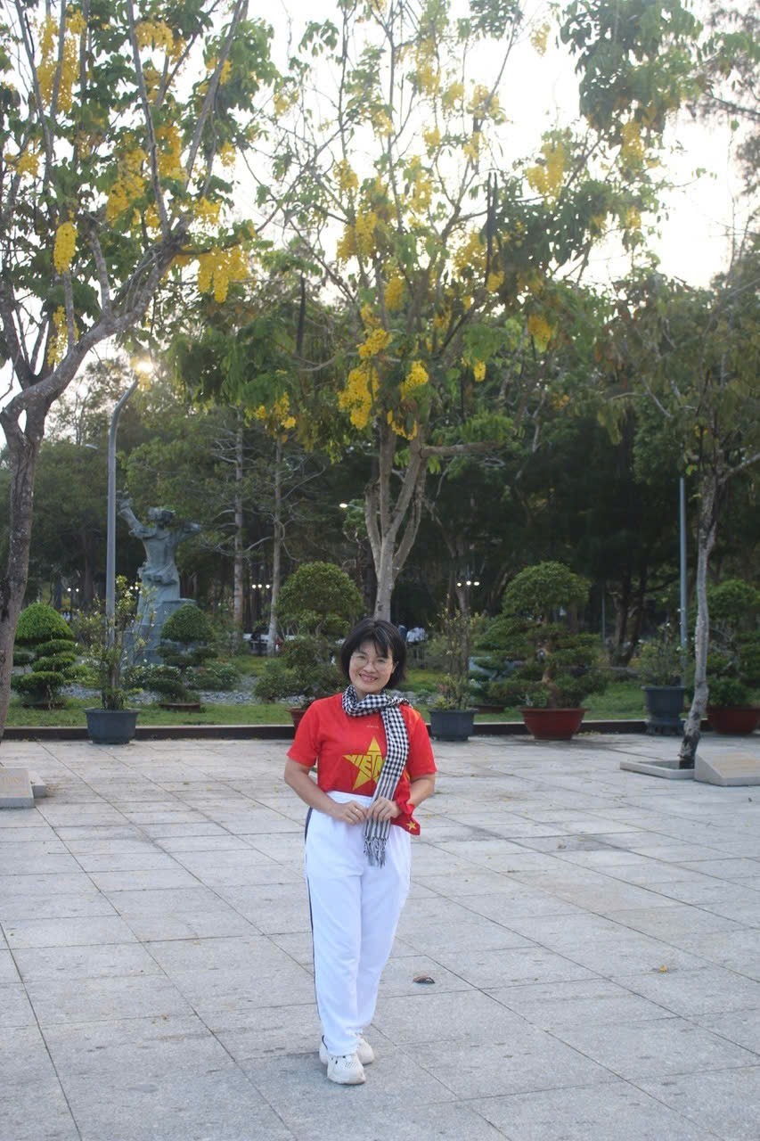 Hành trình “Về nguồn” đầy cảm xúc của Đoàn Hội viên Hội Nam Y Việt Nam tại Côn Đảo