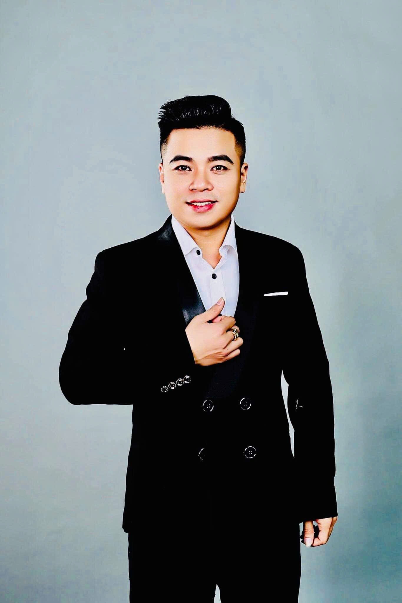 Nghệ sĩ David Le Tỏa Sáng Tại Chương Trình Giao Lưu Phụ Nữ Trung   Việt 2026